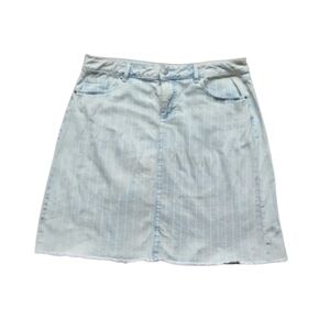 NWOT  EST. 1946 Stretch Short Denim Skirt Sz 14 Blue Grunge